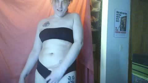 lilybvixen online show from April 9, 2026, 1:27 pm
