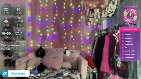 Lily Grace online show from March 8, 2026, 10:35 pm