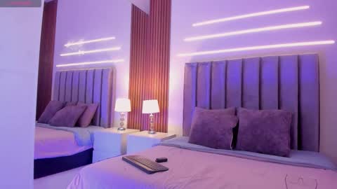 Lili online show from March 13, 2026, 12:01 pm