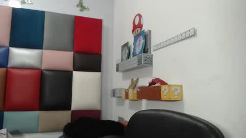 lilyjamesx online show from January 13, 2025, 12:09 am