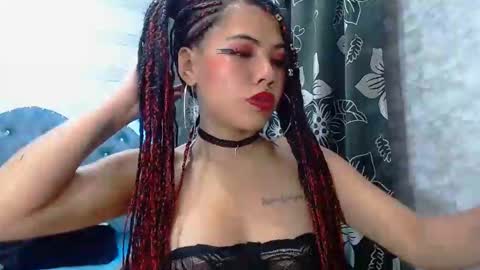 lilyjamesx online show from February 13, 2025, 3:07 am