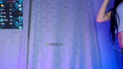 Liliana louise online show from January 7, 2025, 12:34 am