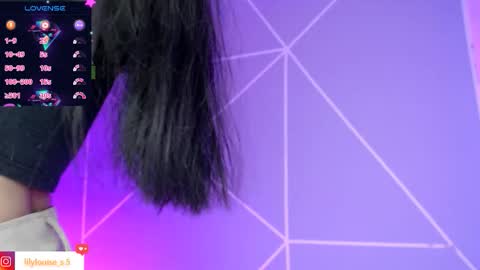 Snapshot of lilylouisee_ chatting on February 10, 2026, 5:50 pm Liliana louise online show from February 10, 2026, 5:50 pm