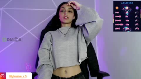 Liliana louise online show from May 2, 2026, 9:47 am