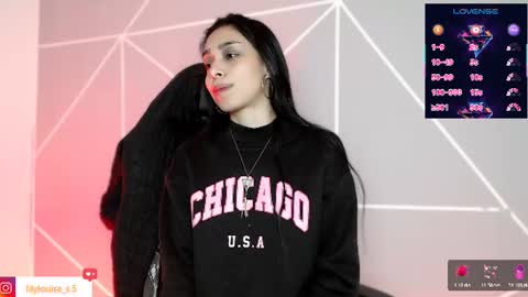 Snapshot of lilylouisee_ chatting on July 11, 2026, 8:06 am Liliana louise online show from July 11, 2026, 8:06 am