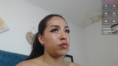 Lili online show from January 18, 2025, 7:48 pm