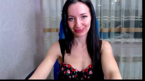 Lily online show from February 2, 2025, 12:19 am