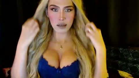 IM YOUR TRUE GODESS Lilymonstercock online show from December 8, 2024, 5:01 pm