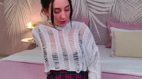 lilymyerss online show from January 15, 2026, 4:44 pm