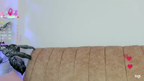 Lily  online show from October 3, 2025, 9:50 am