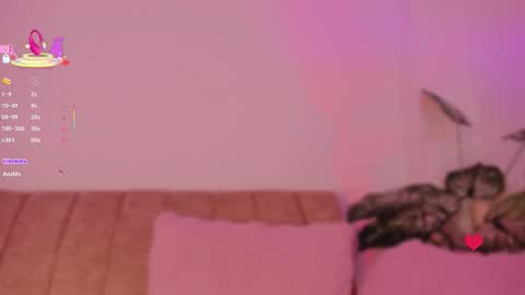 Lily  online show from October 29, 2025, 9:33 am