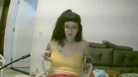 Snapshot of lilyswear chatting on March 5, 2025, 2:36 am lilyswear online show from March 5, 2025, 2:36 am