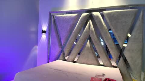 lilyth_7 online show from October 3, 2025, 3:25 am