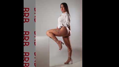 Lin  online show from January 5, 2025, 10:43 am