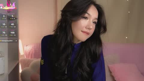 Lin Use menu to play with me  online show from November 13, 2025, 9:03 pm