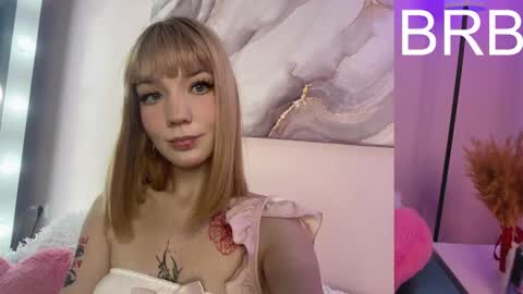 Snapshot of lina_blueeyed chatting on January 29, 2025, 11:09 am Lina blueeyed GMT3 1100-1700 Mon Wed Thu Sat Sun online show from January 29, 2025, 11:09 am