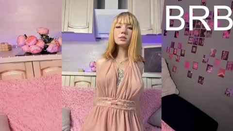 Snapshot of lina_blueeyed chatting on February 9, 2025, 10:42 am Lina blueeyed GMT3 1100-1700 Mon Wed Thu Sat Sun online show from February 9, 2025, 10:42 am