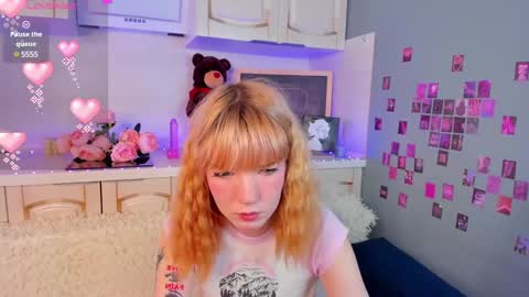 Snapshot of lina_blueeyed chatting on March 6, 2025, 8:08 am Lina blueeyed GMT3 1100-1700 Mon Wed Thu Sat Sun online show from March 6, 2025, 8:08 am