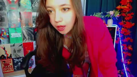 Snapshot of lina_brownie chatting on December 26, 2024, 5:04 am Lina online show from December 26, 2024, 5:04 am