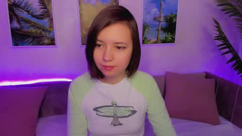 Snapshot of lina_brownie chatting on January 20, 2025, 5:37 am Lina online show from January 20, 2025, 5:37 am