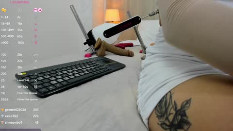   online show from December 27, 2024, 2:22 pm