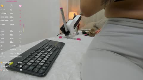   online show from March 2, 2025, 2:43 pm