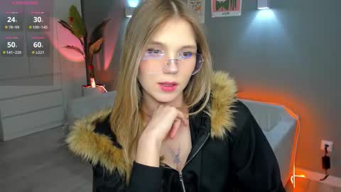 Lina online show from February 2, 2026, 1:10 pm