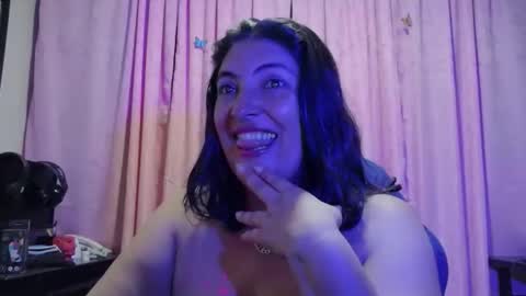 Lina Mara99 online show from April 6, 2026, 4:46 am