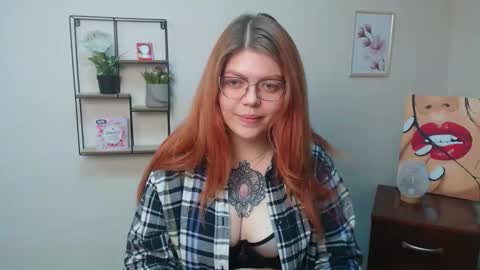 lina_ri online show from November 20, 2025, 7:46 pm
