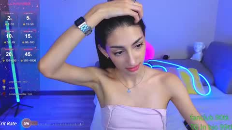 Lina Robbins  online show from March 6, 2025, 4:08 am