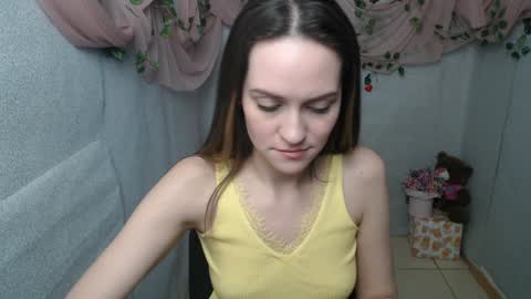 Lina online show from January 8, 2025, 9:32 am