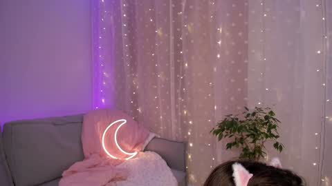 Snapshot of lina_stones chatting on January 27, 2025, 9:44 am Sophia online show from January 27, 2025, 9:44 am