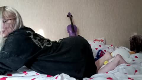 Snapshot of lina_sun1 chatting on May 31, 2026, 3:30 pm lina_sun1 online show from May 31, 2026, 3:30 pm