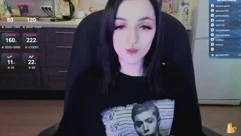 Lina 3  1715622743 online show from September 26, 2025, 8:07 am