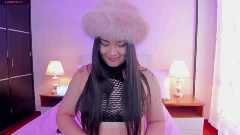 lina online show from January 30, 2025, 6:54 pm