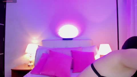 lina online show from February 16, 2025, 1:03 am