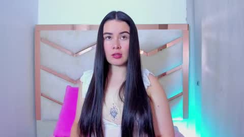 lina online show from September 20, 2025, 11:39 pm
