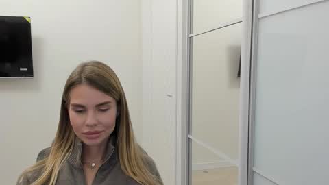 Snapshot of linabey chatting on October 30, 2025, 3:24 pm linabey online show from October 30, 2025, 3:24 pm