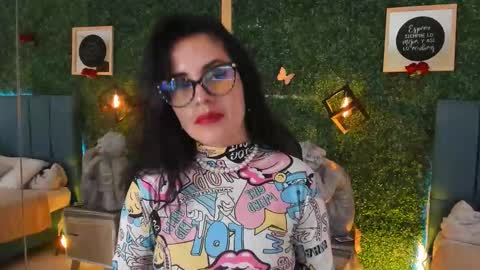 Snapshot of linagh chatting on March 4, 2026, 11:49 am Lina online show from March 4, 2026, 11:49 am