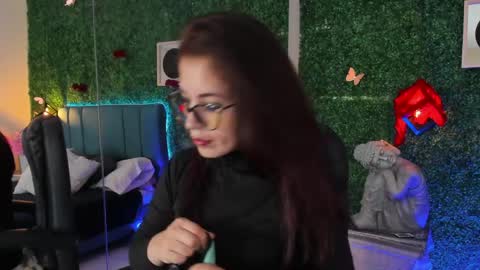 Snapshot of linagh chatting on March 30, 2026, 11:33 am Lina online show from March 30, 2026, 11:33 am