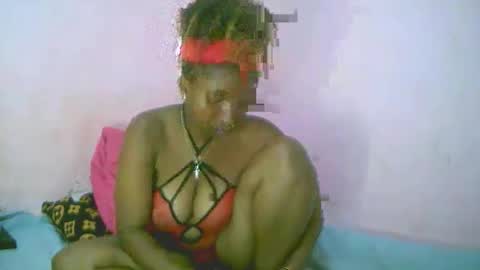 linah1123 online show from October 1, 2025, 8:20 am