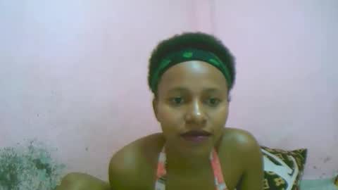 linah1123 online show from January 12, 2026, 11:59 am