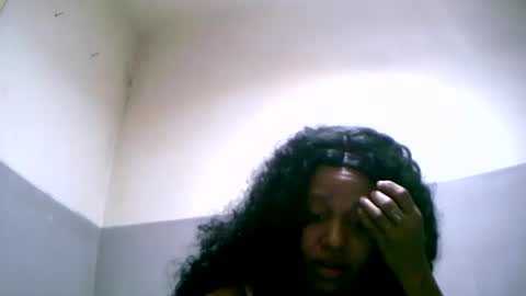 linah1123 online show from February 25, 2026, 11:58 pm