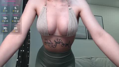 Lina online show from December 29, 2024, 2:00 pm