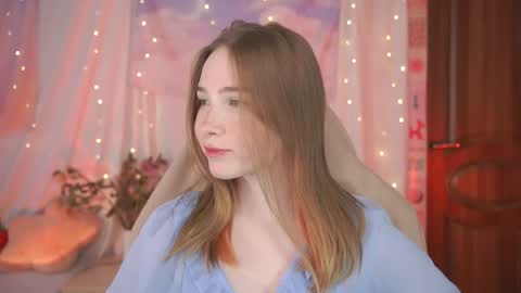 Lina online show from February 24, 2026, 3:48 am