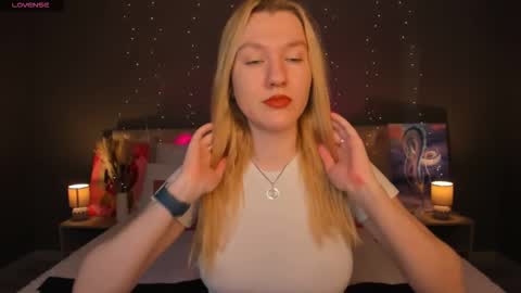 linarayy online show from October 23, 2025, 8:57 am