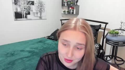 Snapshot of linatruly chatting on January 18, 2025, 12:35 am Lina online show from January 18, 2025, 12:35 am