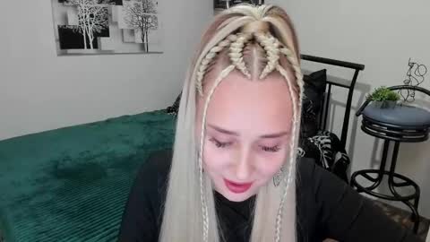 Snapshot of linatruly chatting on February 15, 2025, 9:15 pm Lina online show from February 15, 2025, 9:15 pm