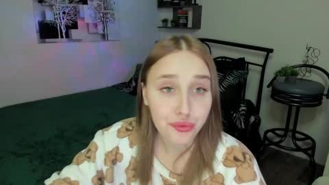 Snapshot of linatruly chatting on February 27, 2025, 8:53 pm Lina online show from February 27, 2025, 8:53 pm