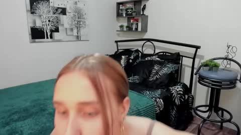 Snapshot of linatruly chatting on March 7, 2025, 12:58 am Lina online show from March 7, 2025, 12:58 am